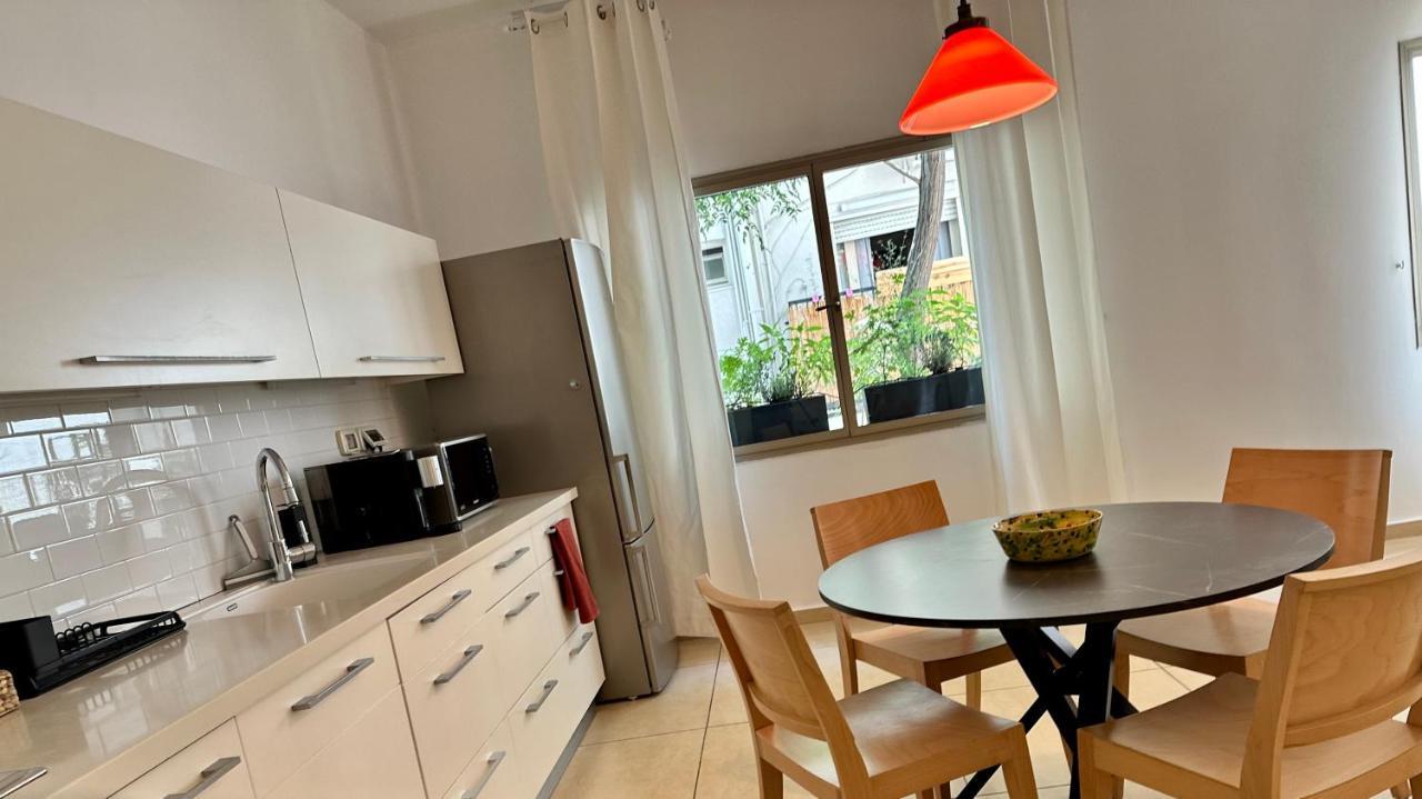 Roza Apartment テル・アビブ エクステリア 写真